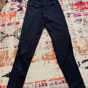 Medium sheer striped leggings